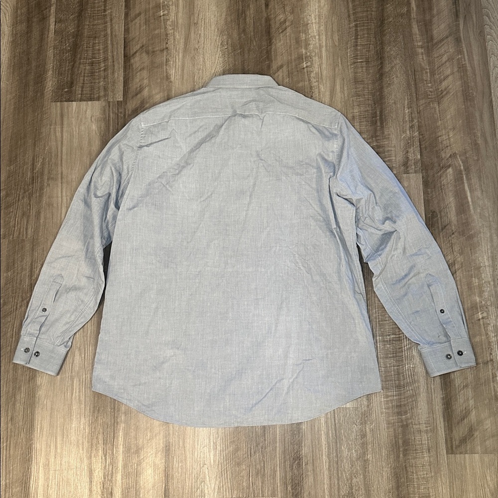 Michael Michael Kors Tailored Fit Double Pocket Long Sleeve Button Down - XL - Picture 3 of 8
